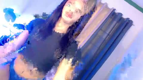 Snapshot of selfsuckercum69 chatting on 02/16/25, 01:36 Jessy online show from 02/16/25, 01:36