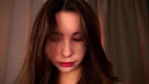 Elizabeth online show from 12/04/25, 05:32