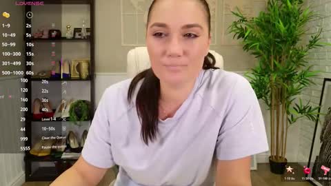 Seline online show from 10/20/25, 03:56