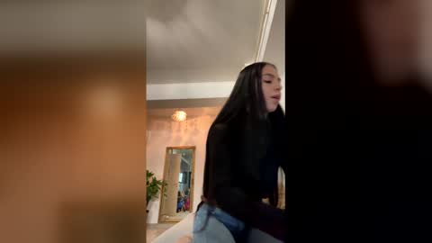 Snapshot of selinn11 chatting on 12/05/25, 07:50 Selin online show from 12/05/25, 07:50