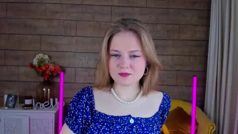Snapshot of selinswarovski chatting on 02/10/25, 07:38 SelinSwarovski online show from 02/10/25, 07:38