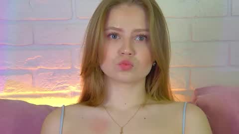 Snapshot of selinswarovski chatting on 02/02/26, 04:27 SelinSwarovski online show from 02/02/26, 04:27