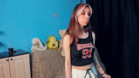 Mindy online show from 12/24/24, 03:38