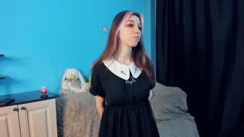 Mindy online show from 12/28/24, 02:33