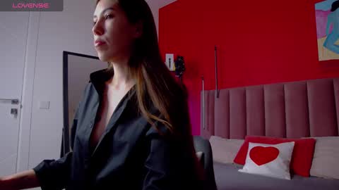 Snapshot of sellashine chatting on 01/29/25, 01:48 Nicole online show from 01/29/25, 01:48