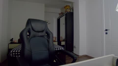 sellena_angels online show from 02/13/26, 04:03