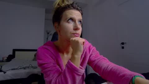 Snapshot of sellena_angels chatting on 04/09/26, 06:57 sellena_angels online show from 04/09/26, 06:57