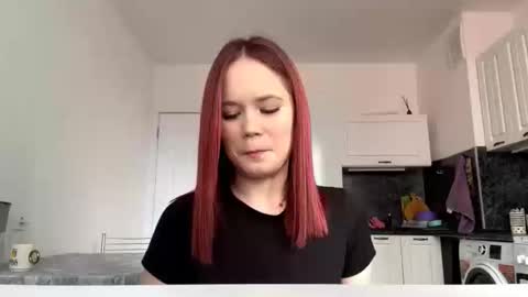 Lily online show from 04/23/26, 12:29