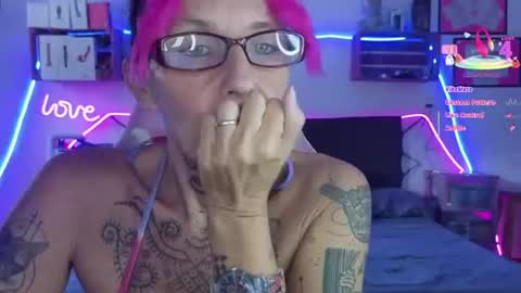 Snapshot of selvaggia_del_caribe chatting on 07/04/26, 04:57 Selvaggia Del Caribe online show from 07/04/26, 04:57