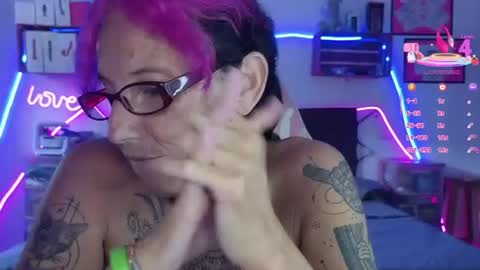 Snapshot of selvaggia_del_caribe chatting on 07/11/26, 05:15 Selvaggia Del Caribe online show from 07/11/26, 05:15