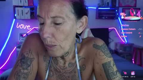 Snapshot of selvaggia_del_caribe chatting on 07/13/26, 04:32 Selvaggia Del Caribe online show from 07/13/26, 04:32
