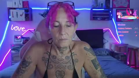 Snapshot of selvaggia_del_caribe chatting on 07/18/26, 05:39 Selvaggia Del Caribe online show from 07/18/26, 05:39