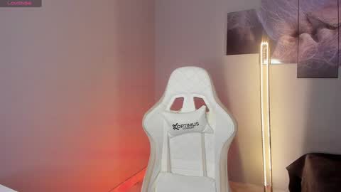 Selyn online show from 12/05/24, 03:28