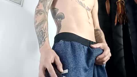 Snapshot of sem_alas chatting on 02/21/25, 05:35 sem_alas online show from 02/21/25, 05:35