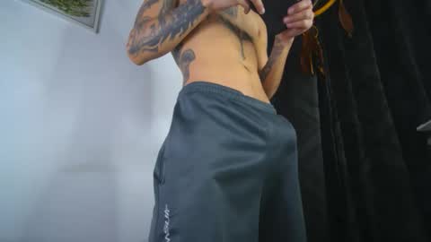 Snapshot of sem_alas chatting on 09/10/25, 11:16 sem_alas online show from 09/10/25, 11:16