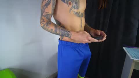 Snapshot of sem_alas chatting on 11/23/25, 05:40 sem_alas online show from 11/23/25, 05:40