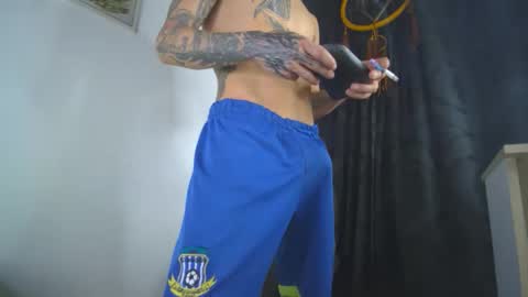 Snapshot of sem_alas chatting on 12/14/25, 09:52 sem_alas online show from 12/14/25, 09:52