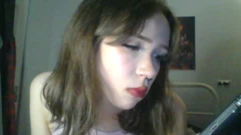 goddess esme  online show from 02/16/25, 04:53