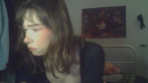 Snapshot of sendforesme chatting on 03/08/26, 12:52 goddess esme online show from 03/08/26, 12:52