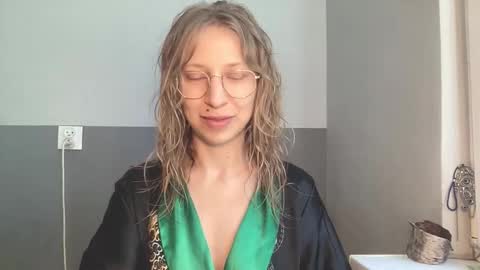 senseinner online show from 09/20/25, 12:50