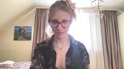 senseinner online show from 09/24/25, 12:52