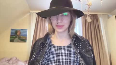 senseinner online show from 10/05/25, 01:20