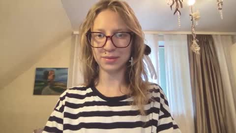 senseinner online show from 10/23/25, 08:02