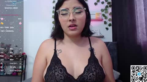 Camille and sophie online show from 01/02/25, 05:18