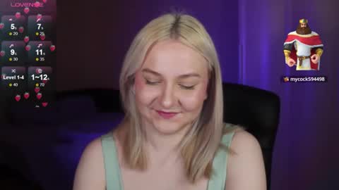 Snapshot of sensual_girrrl chatting on 10/29/25, 07:59 Ilona online show from 10/29/25, 07:59