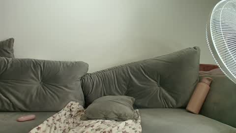 Jasmine online show from 12/13/24, 04:43