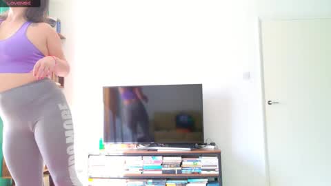 Jasmine online show from 03/08/25, 01:47