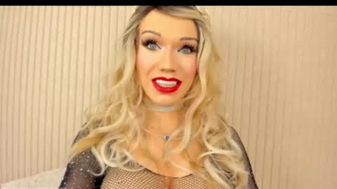 Mia online show from 01/24/25, 07:49