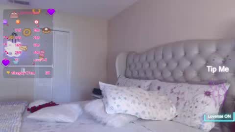 V online show from 07/19/26, 06:33