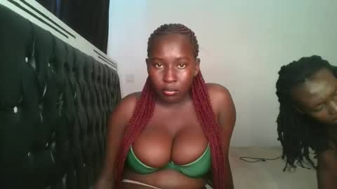 Snapshot of sensual_ria chatting on 04/19/26, 09:41 sensual_ria online show from 04/19/26, 09:41