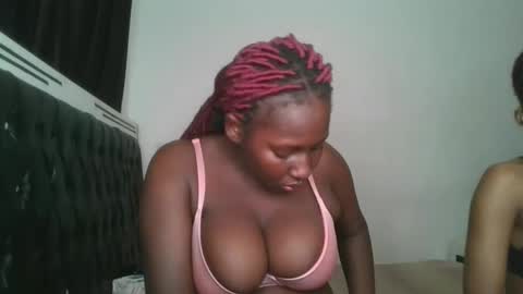 Snapshot of sensual_ria chatting on 06/03/26, 06:35 sensual_ria online show from 06/03/26, 06:35