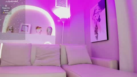 Snapshot of sensual_shanel chatting on 05/22/26, 02:30 sensual_shanel online show from 05/22/26, 02:30