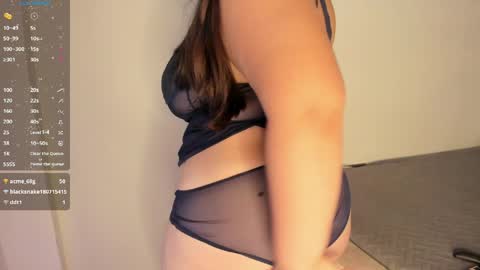 Snapshot of sensual_woman11 chatting on 04/09/26, 06:19 MIA online show from 04/09/26, 06:19