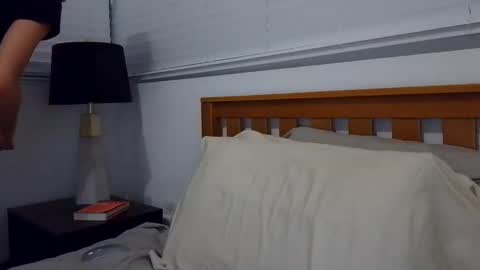 Snapshot of sensualalien chatting on 02/04/25, 11:49 Cam online show from 02/04/25, 11:49