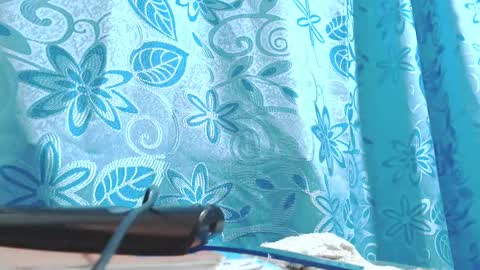 I am Hellen online show from 10/07/25, 09:23