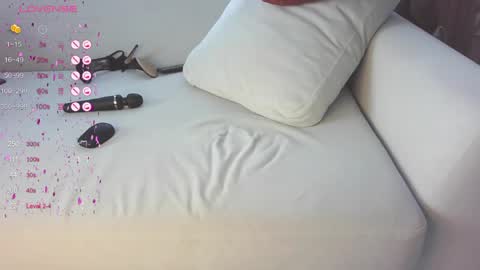 sensualberry online show from 05/27/26, 06:54
