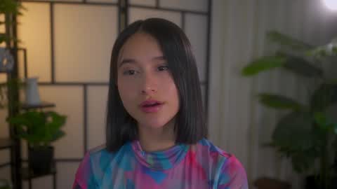 Snapshot of sensualcherry_ chatting on 01/24/25, 12:09 Maria- OF sensual bee online show from 01/24/25, 12:09