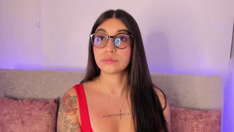 Snapshot of sensualhaven_ chatting on 02/13/25, 02:23 sensualhaven_ online show from 02/13/25, 02:23