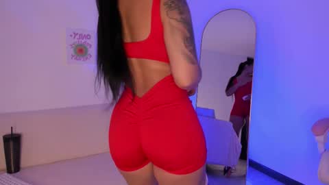 Snapshot of sensualhaven_ chatting on 09/15/25, 12:32 sensualhaven_ online show from 09/15/25, 12:32