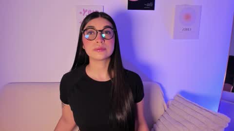 Snapshot of sensualhaven_ chatting on 11/24/25, 12:43 sensualhaven_ online show from 11/24/25, 12:43