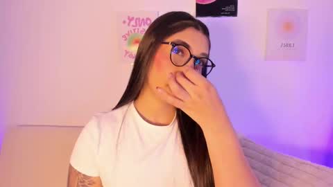 Snapshot of sensualhaven_ chatting on 03/08/26, 06:44 sensualhaven_ online show from 03/08/26, 06:44