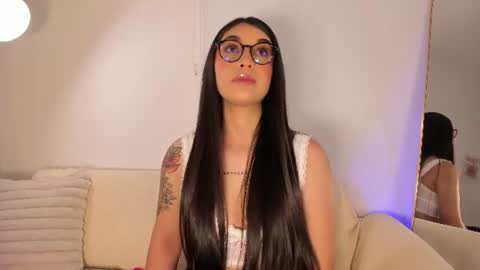 Snapshot of sensualhaven_ chatting on 06/29/26, 11:27 sensualhaven_ online show from 06/29/26, 11:27