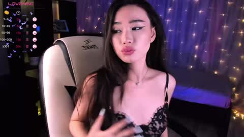 Kiki online show from 12/06/24, 07:45