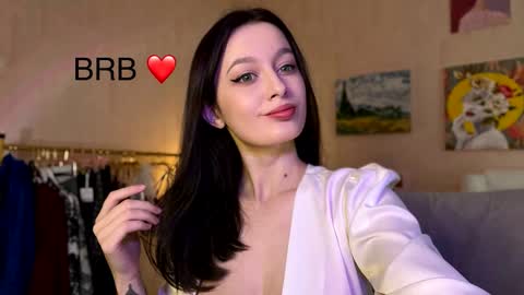 sensuallucy233 online show from 02/04/26, 05:57