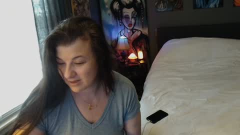 Snapshot of sentfrmheaven chatting on 12/13/24, 01:44 Tara online show from 12/13/24, 01:44