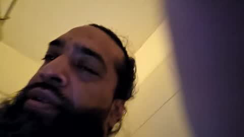 Snapshot of serani02 chatting on 01/10/26, 02:41 Serani online show from 01/10/26, 02:41